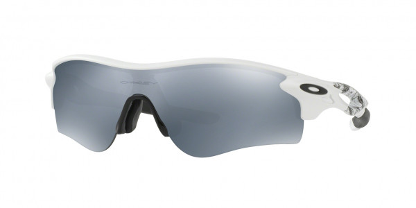 Oakley OO9206 RADARLOCK PATH (A) Sunglasses, 920602 MATTE WHITE (WHITE)